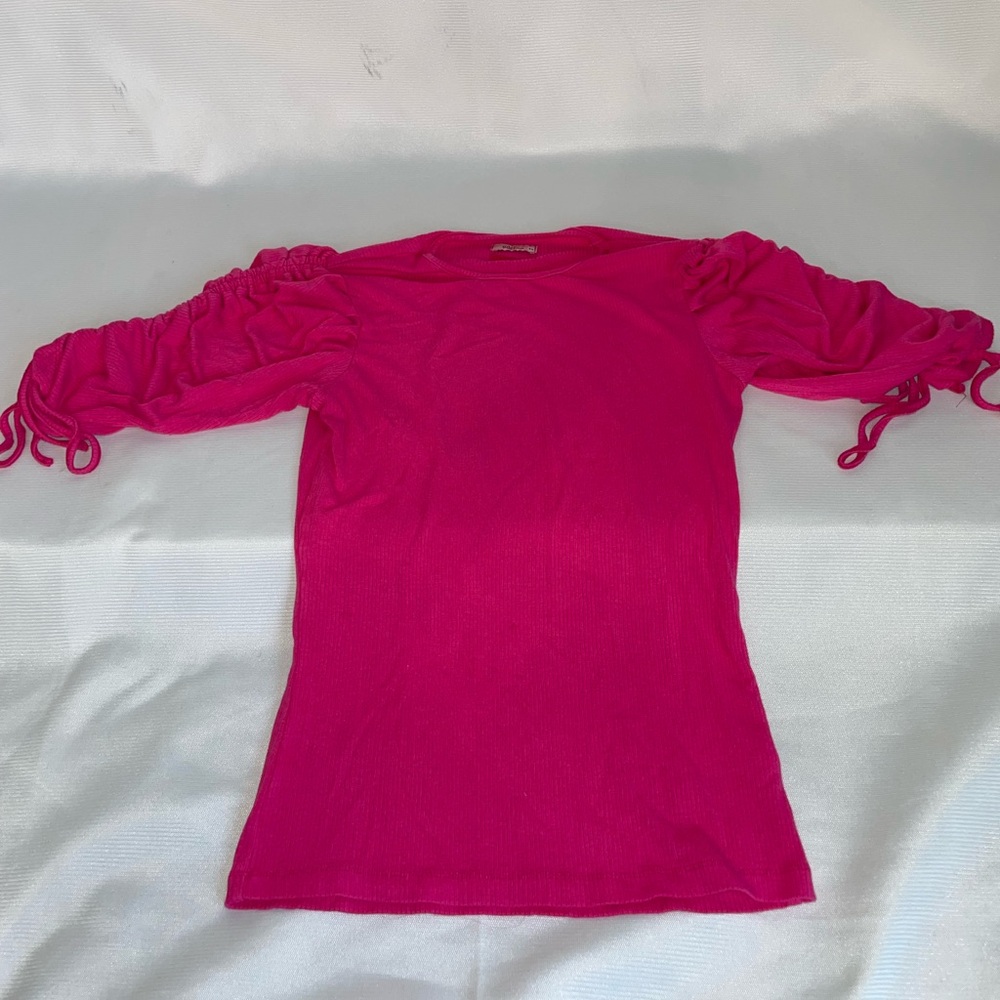 Udel NY Women's Pink Ruched Sleeve Top